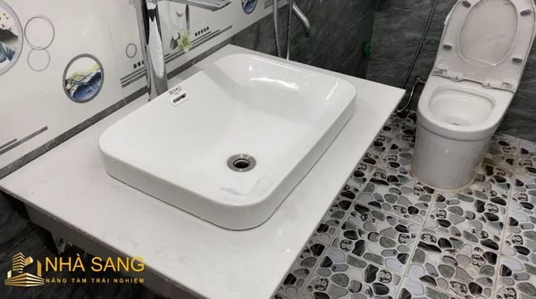 cach xac dinh huong nha ve sinh phu hop