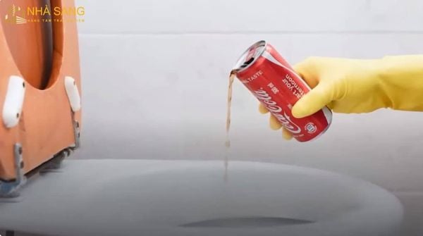 giai phap sua bon cau bi ri set