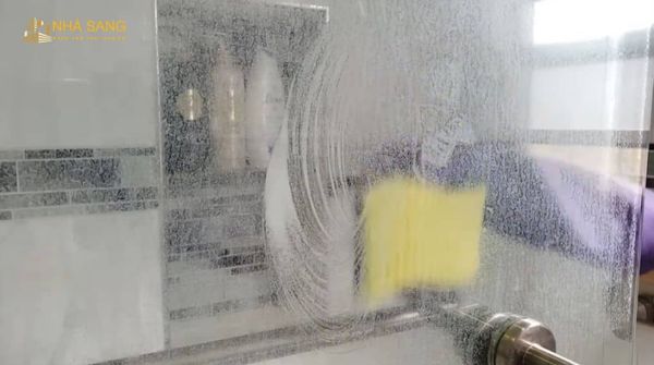 hien tuong vang xa phong tren kinh