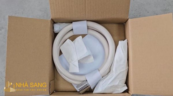 luu y trong cach gan voi xit nuoc va qua trinh su dung