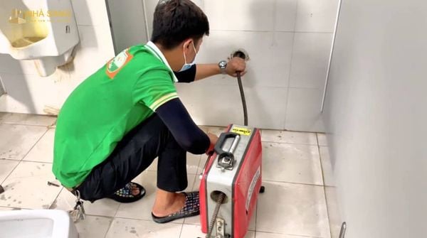 thong bon tieu nam hieu qua voi day lo xo