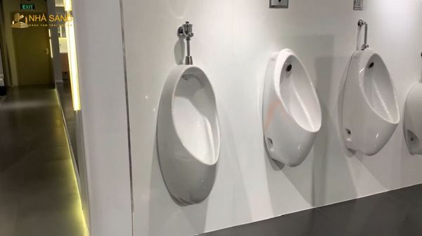 van xa bon tieu nam nut nan