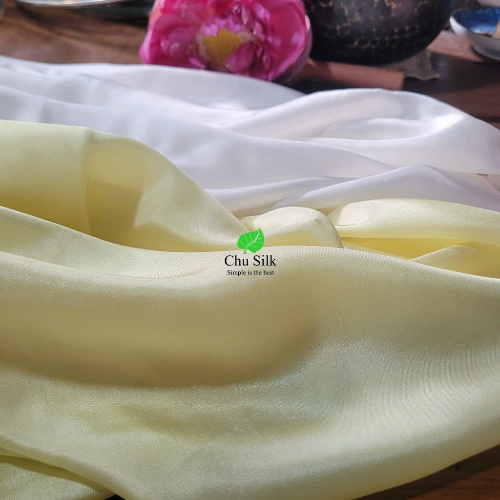 Tín đồ tơ tằm