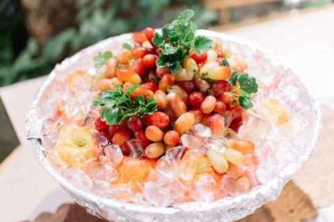 Buffet bánh ngọt tại Đông Hồ Eden