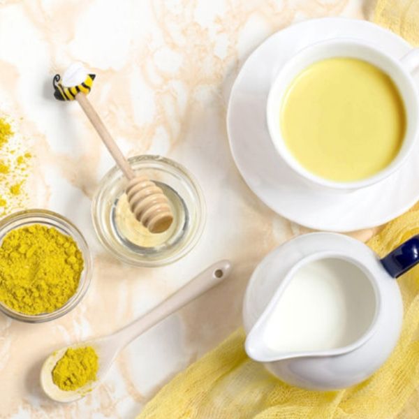 Có nên đắp mặt nạ nghệ sữa chua hàng ngày không?