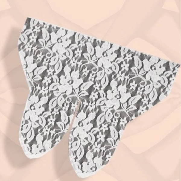 Mặt nạ cho cô bé