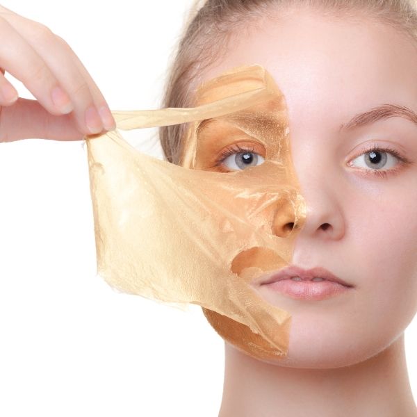 Da đang tái tạo đắp mặt nạ được không? Gợi ý 5 loại mặt nạ tốt nhất cho da đang tái tạo