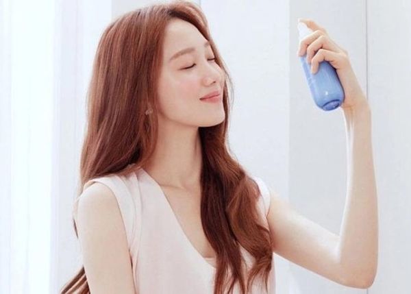 Dùng xịt khoáng trước hay sau kem chống nắng