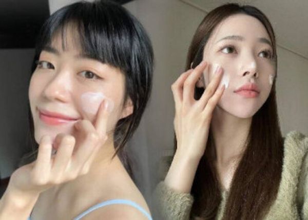 Rửa mặt xong bôi kem chống nắng luôn được không?