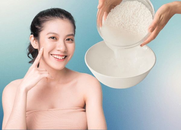 Tắm bằng nước vo gạo có trắng không?