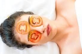 Mặt nạ cà chua nghiền và bột mì