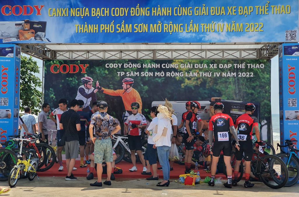 CODY PHARMA đồng hành cùng giải đua xe đạp thể thao Thành phố Sầm Sơn mở rộng lần thứ IV năm 2022
