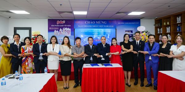 CODY Pharma - Hiệp hội Khởi nghiệp Quốc gia (viNen): Chúc mừng ngày Doanh nhân 13/10 và sinh nhật các thành viên chi hội VID.