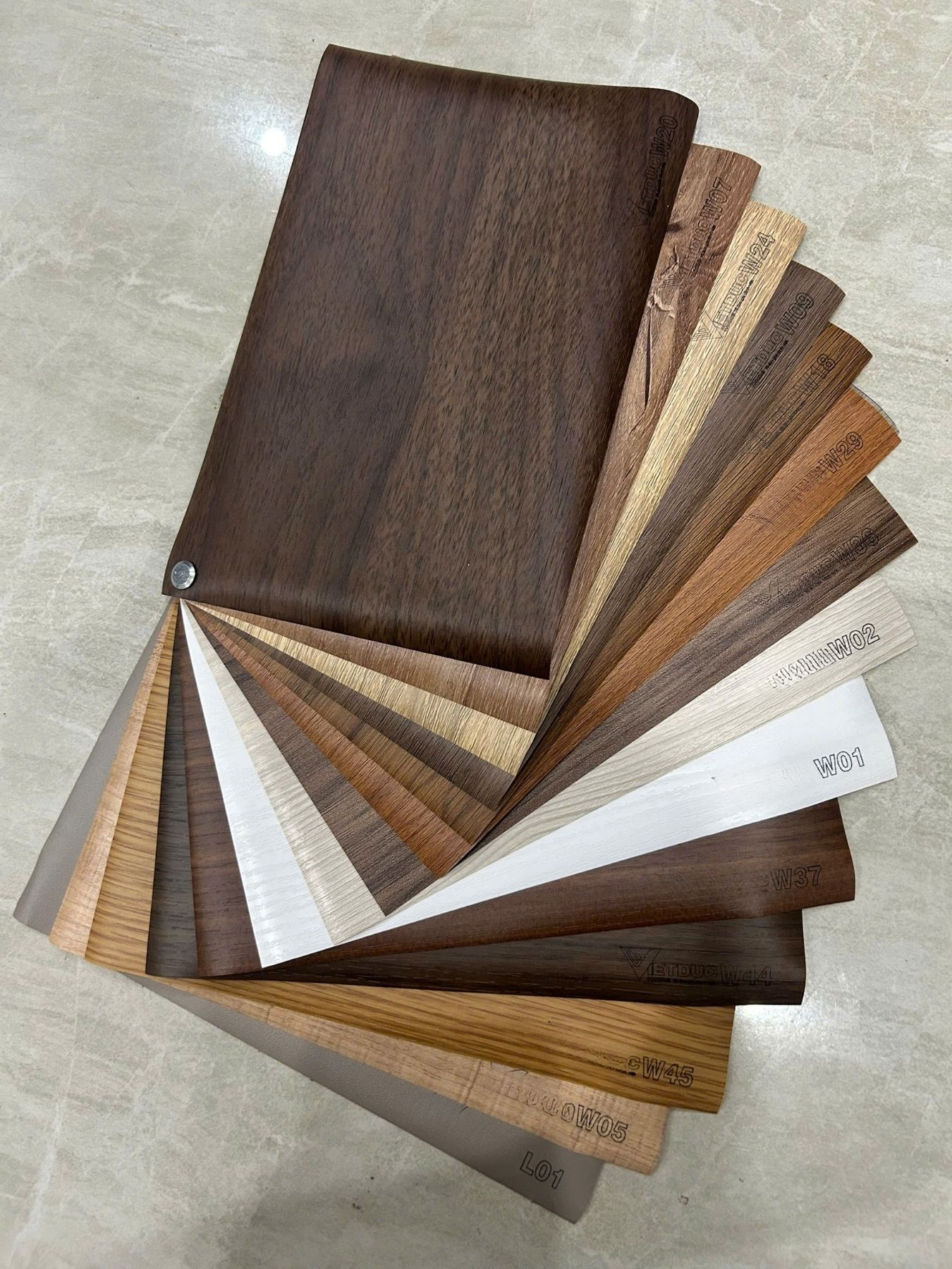 Cửa nhựa Composite