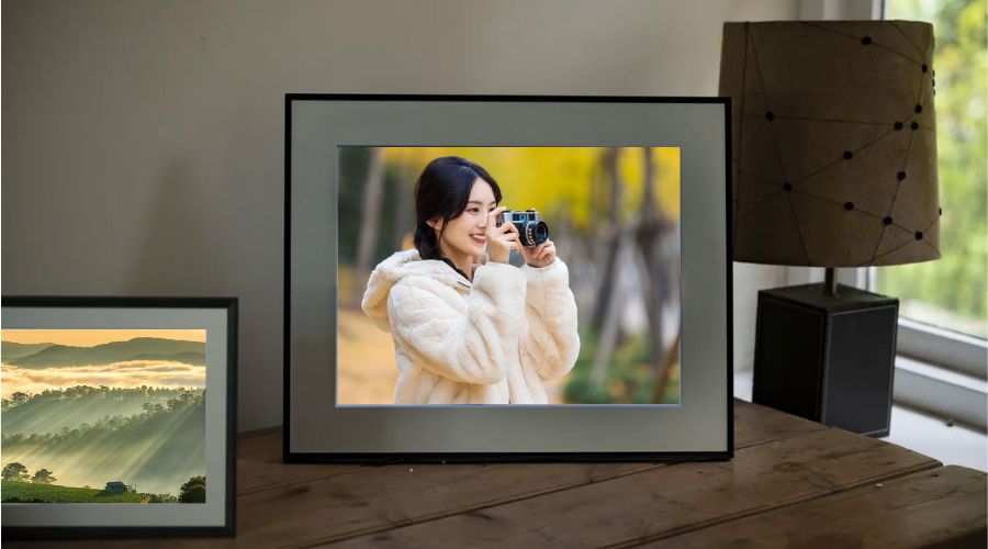 So sánh khung ảnh kỹ thuật số và khung ảnh điện tử