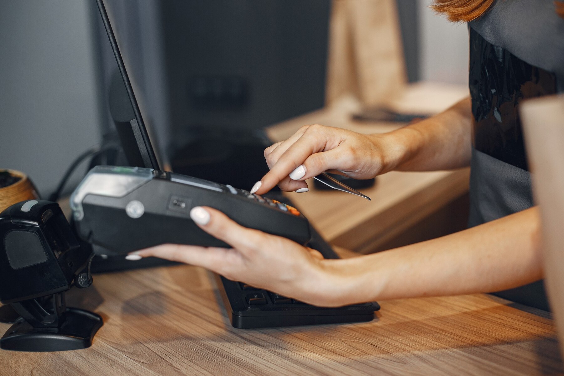 Ngành Nghề Nên Sử Dụng Máy POS Cầm Tay