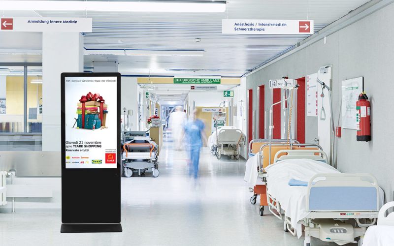 màn hình quảng cáo lcd tại bệnh viện