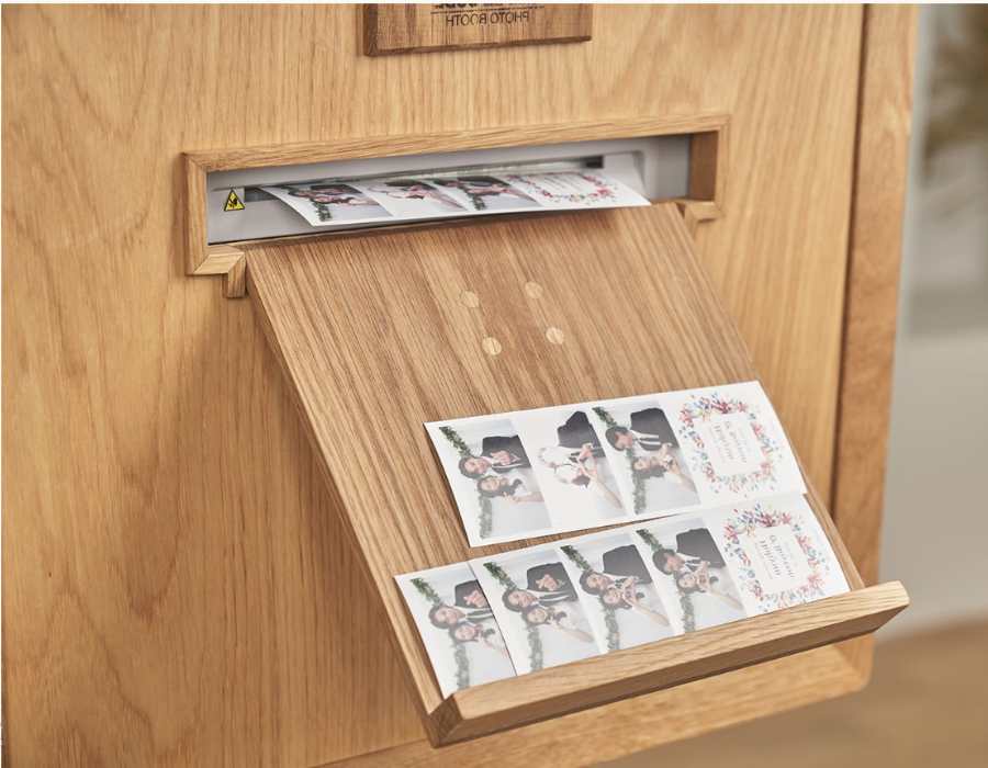 Photo Booth Gỗ CNC Model WOFF24