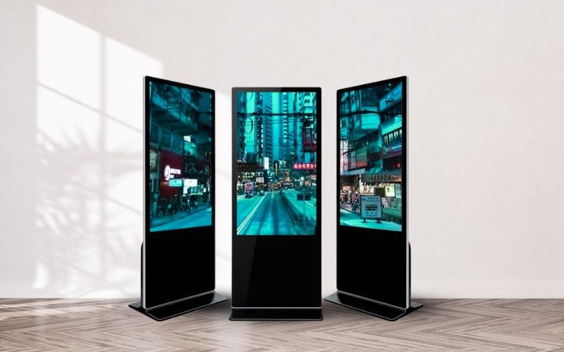 standee điện tử giá bao nhiêu