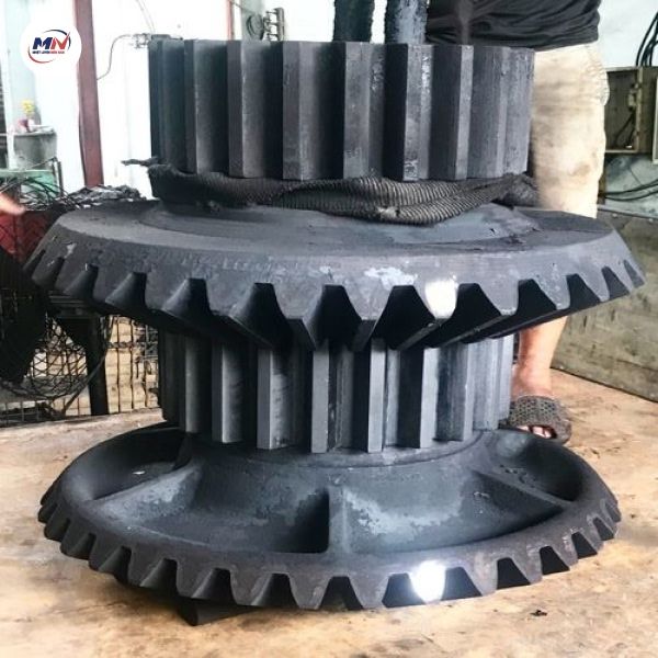 Tại Sao Nhiệt Luyện Thấm Cacbon Được Ưa Chuộng Trong Ngành Sản Xuất Công Cụ?