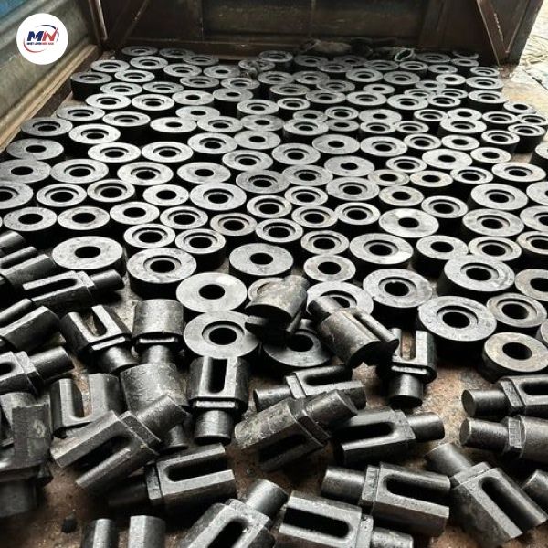 Tại Sao Nhiệt Luyện Thấm Cacbon Được Ưa Chuộng Trong Ngành Sản Xuất Công Cụ?