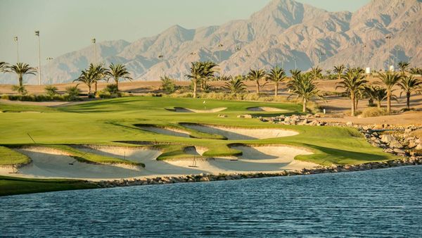 Jordan Club tìm kiếm Quản lý điều hành Golf