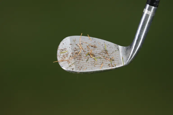 Bạn nên nâng cấp gậy đánh golf của mình bao lâu một lần