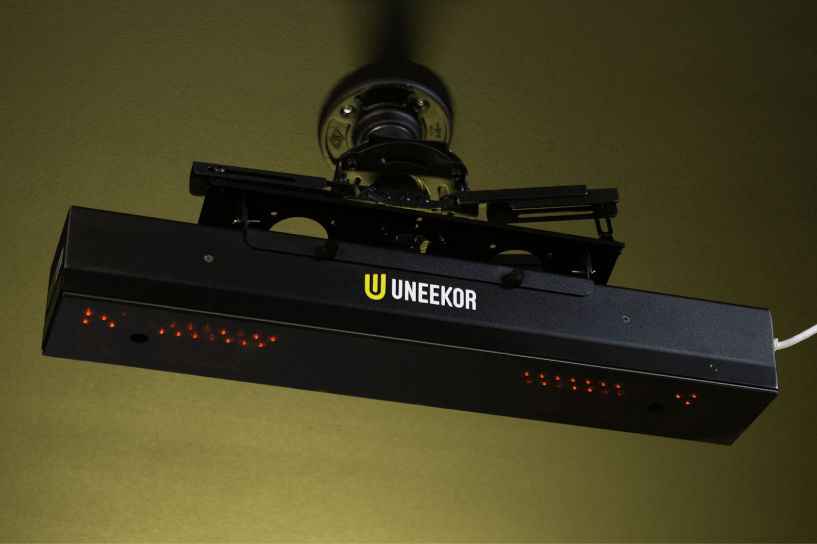 Uneekor EYE XR