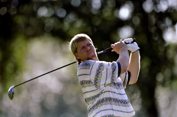 Nam giới có nên sử dụng gậy đánh golf dành cho nữ không