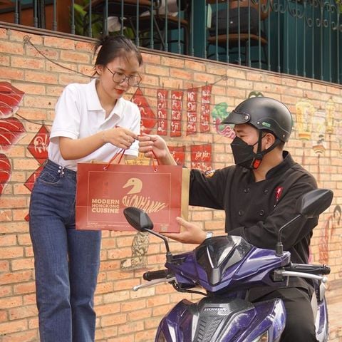 VỊT QUAY, HEO QUAY TRONG TÚI MỚI ĐẾN ĐÂY!