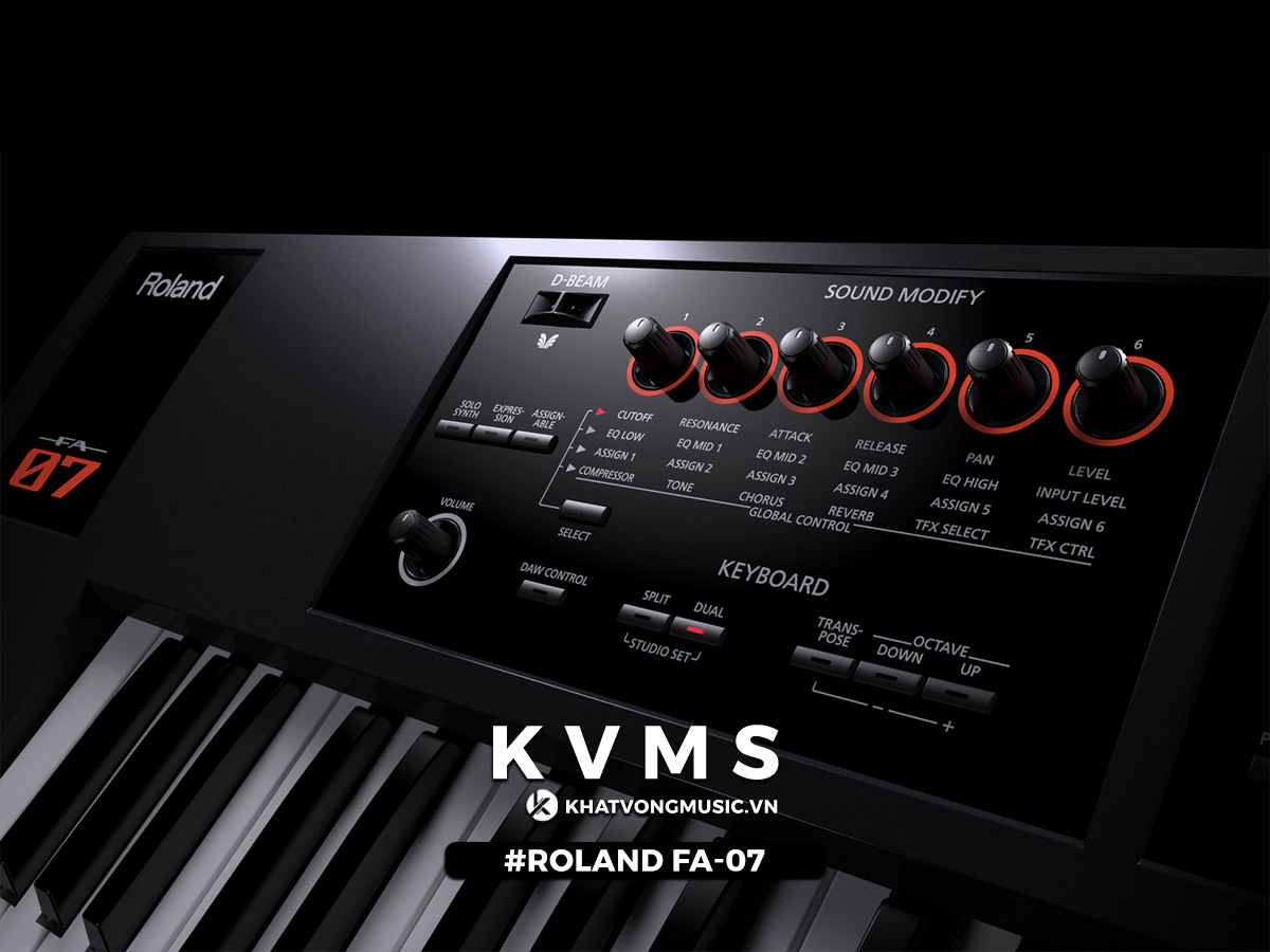 Roland FA-07 synthesizers / workstation / organ keyboard