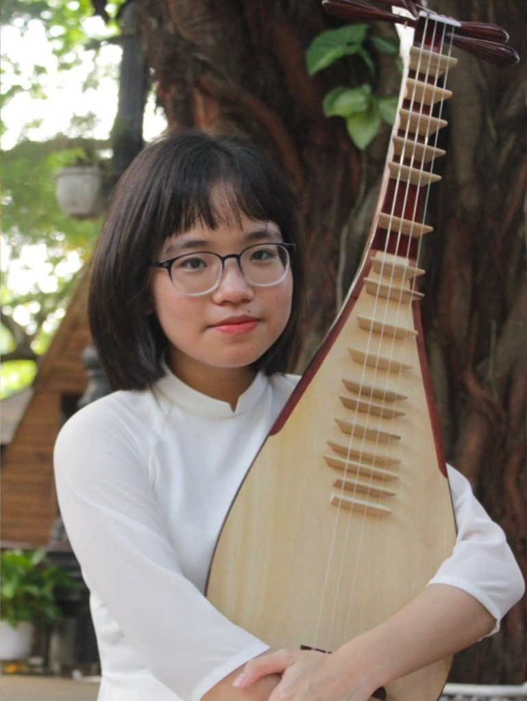 Dieu linh đàn tỳ bà