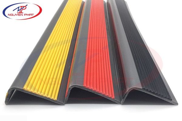 Tại sao nên dùng nẹp nhựa ghi đỏ