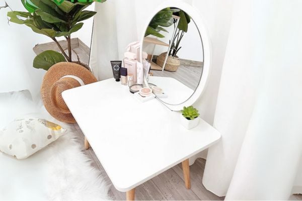 bàn trang điểm mini giá rẻ dưới 500k