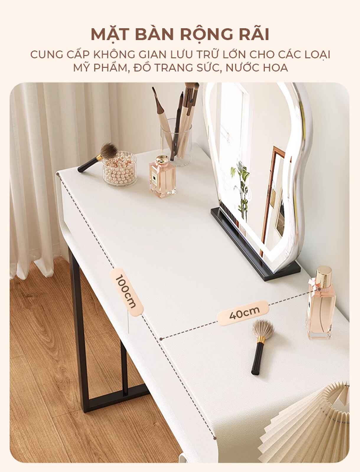 Bàn trang điểm TC chân sắt đen gỗ trắng