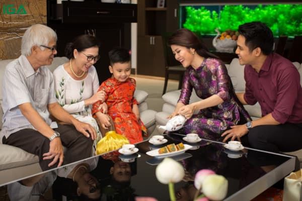 bàn uống trà