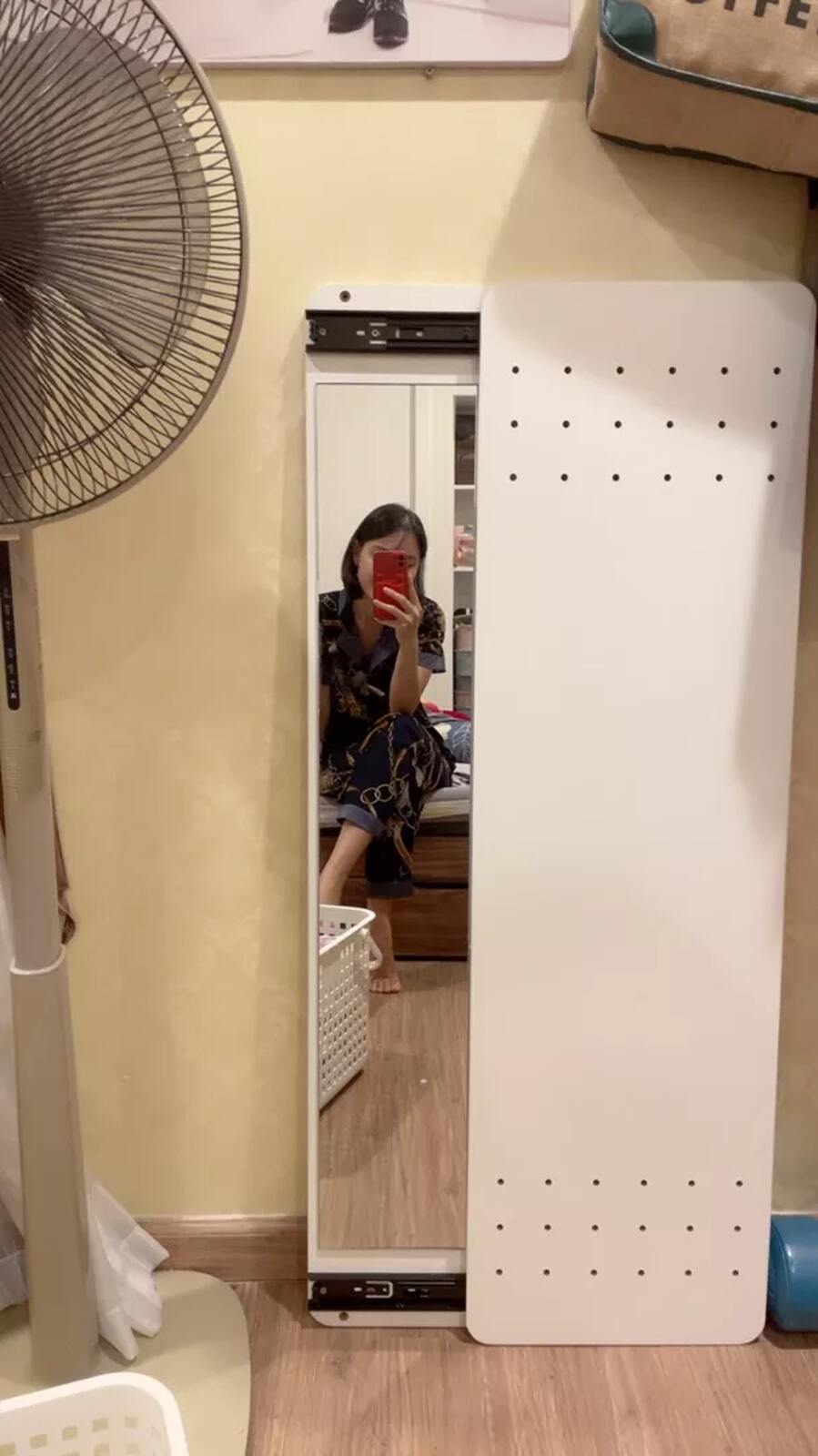 Gương Trượt Treo Tường Bo Góc Sang Trọng