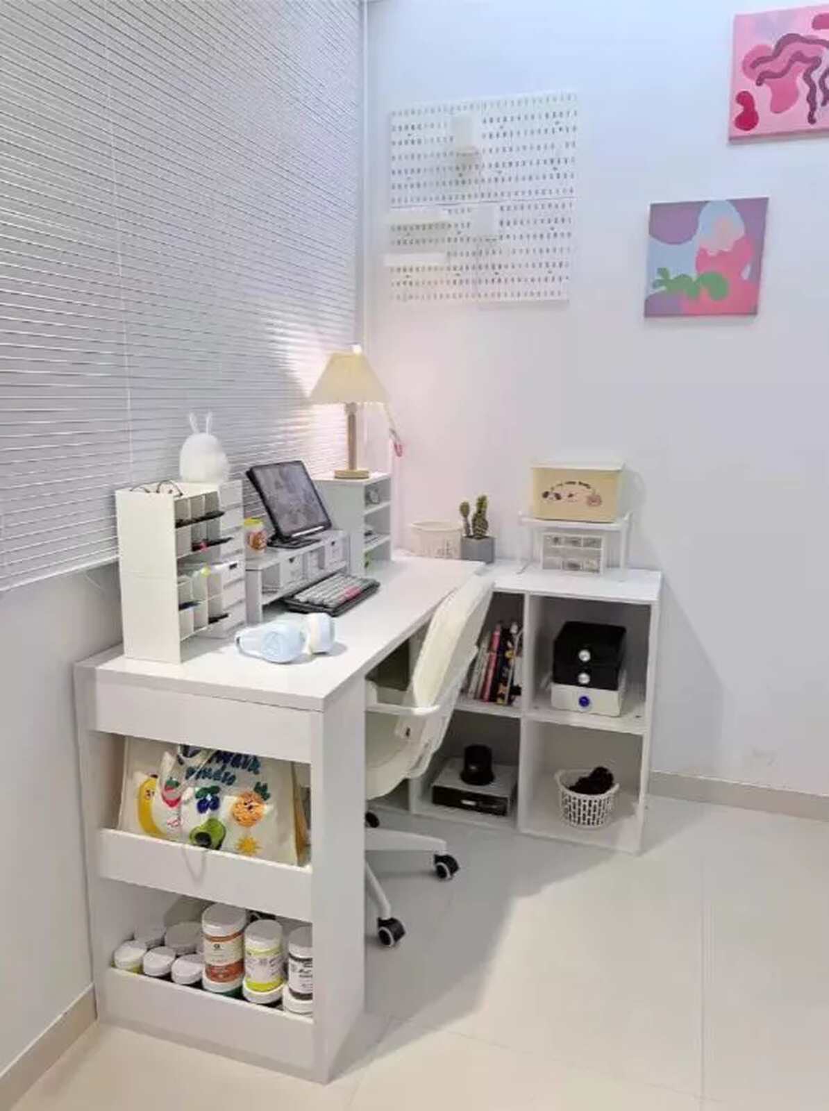 Bàn làm việc tích hợp nhiều tủ đề đồ 6-8 ngăn