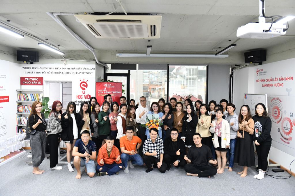 CHÂN DUNG CỬA HÀNG TRƯỞNG CHUẨN CHUỖI