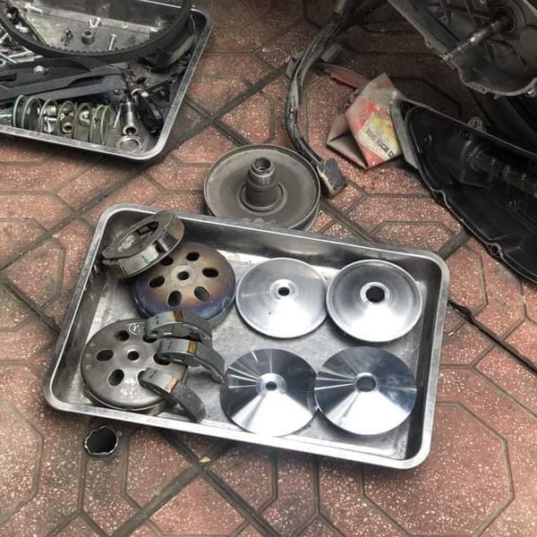 Rung ga đầu là gì? Làm sao khắc phục bệnh rung đầu khi lên ga?