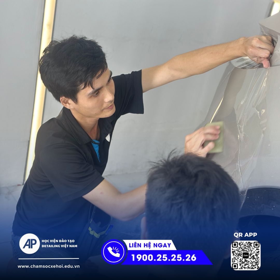 Bí Mật Ít Ai Biết: Hotline Kỹ Thuật 24/7 Cứu Ca Khó Chỉ Trong Vài Phút