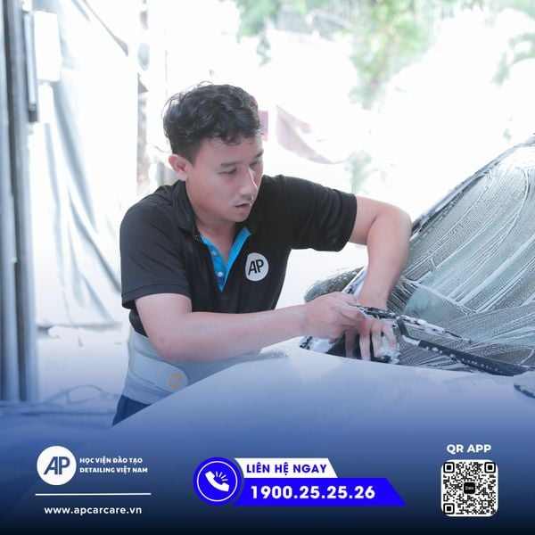 Văn – Học viên Xuất Sắc: Hành trình Từ Cúi Đầu Vì Thất Bại Đến Ngồi Lặng Người Vì Vỡ Oà