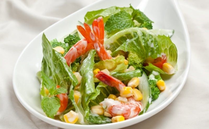 2 món salad tôm ngon miệng phù hợp giảm cân