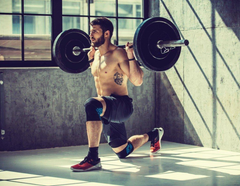 CÓ NÊN SỬ DỤNG BĂNG BẢO VỆ ĐẦU GỐI KHI TẬP SQUAT KHÔNG?