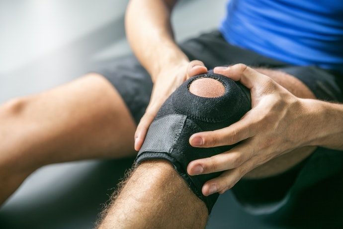 bảo quản băng bảo vệ đầu gối