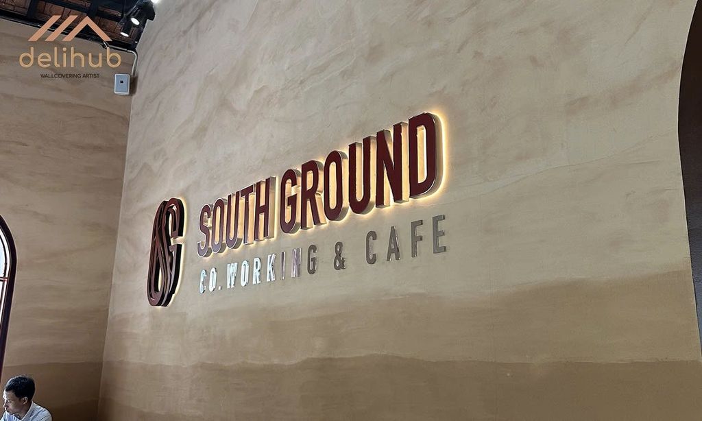 Thiết kế đồng bộ cho chuỗi: Tại sao chọn sơn hiệu ứng thay vì ốp lát truyền thống?