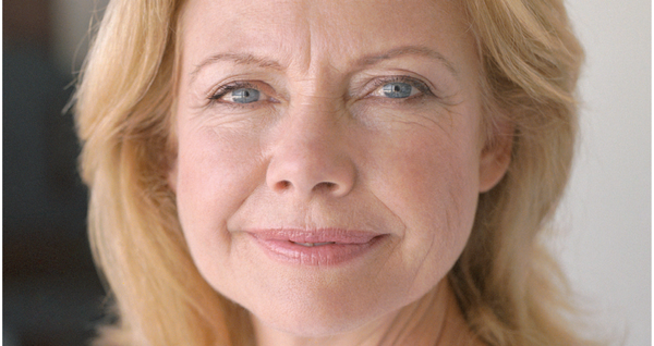 Tạm biệt đốm nâu trên da