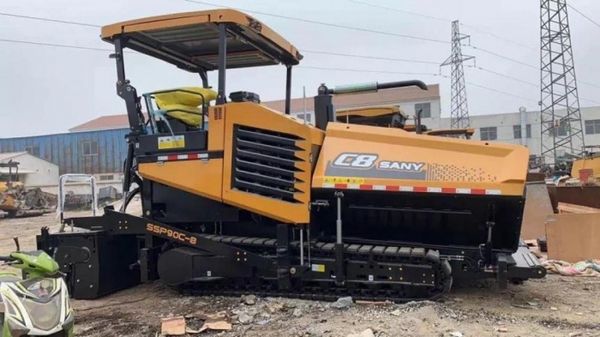 Việt Nhật – Vijaco nhập khẩu lô thiết bị làm đường SANY mới 100%