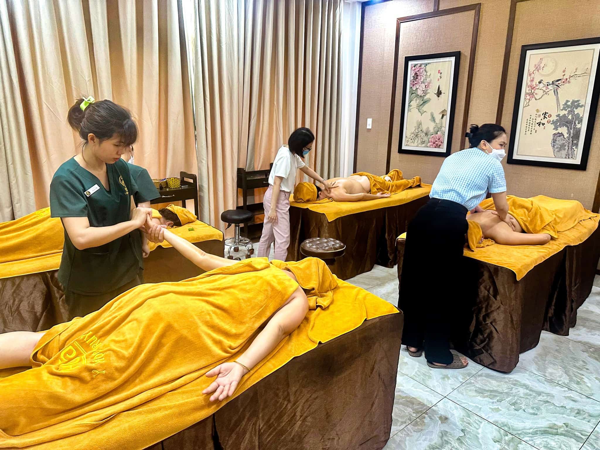 tiệm spa hoa đà YHCT massage trị liệu tại hồ chí minh