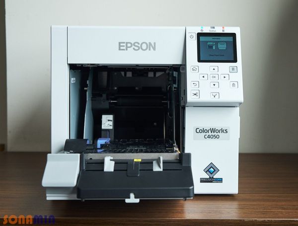 Màn hình hiển thị máy in decal màu EPSON C4050